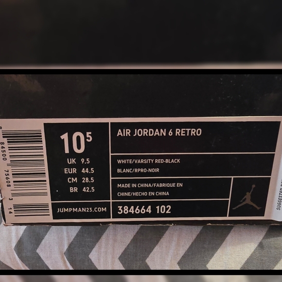 Air Jordan 6 Retro - Picture 5 of 8